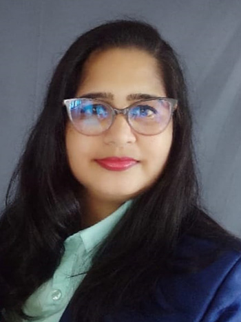 Dr. Adv. Yamini Rajesh